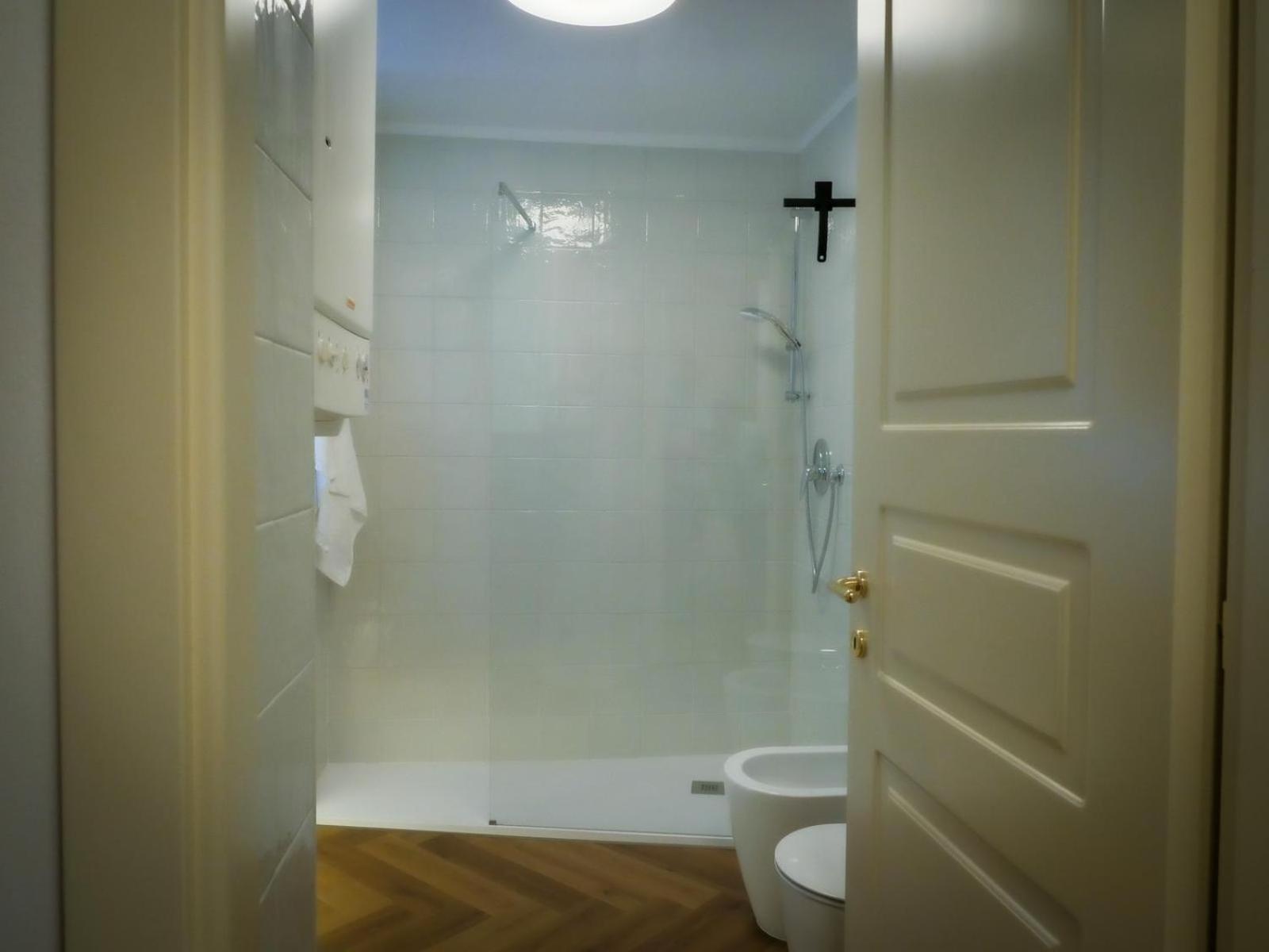 Casa Vacanze Trieste - Vista Piazza Unita Екстериор снимка
